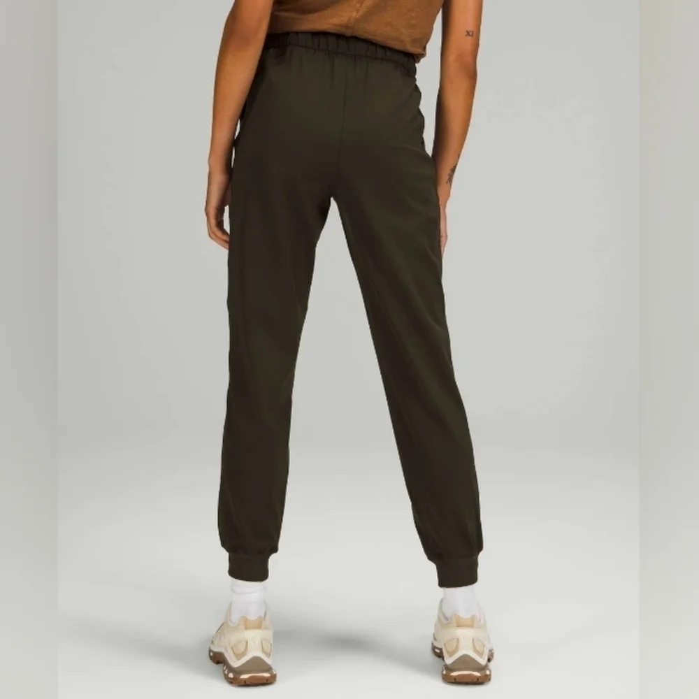 Lululemon Keep Moving Jogger Stretch High-Rise Jogger, Dark Olive Green, Size 6 - Picture 8 of 14